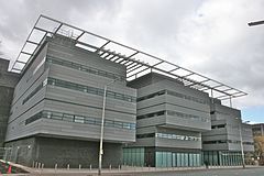Edificio Alan Turing 2.jpg