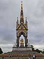 Albert Memorial, Hyde Park, London from Kensington Gore (25th September 2014) 002.JPG