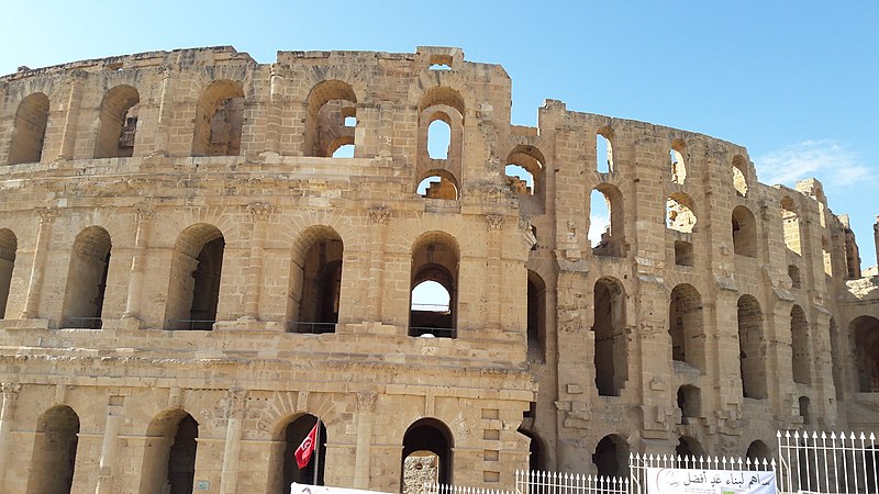 File:Amphithéatre el jem 1.jpg