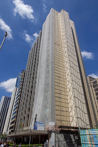 File:At Avenida Paulista, São Paulo 2019 73.jpg