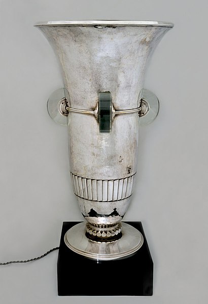 File:Béal Vase lumineux, Expo 1937, Mobilier national.jpg