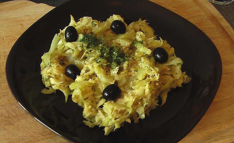 File:Bacalhau a Bras.jpg