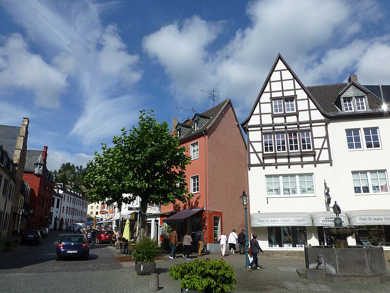 File:Bad Münstereifel – Markt, Marktstraße - panoramio.jpg