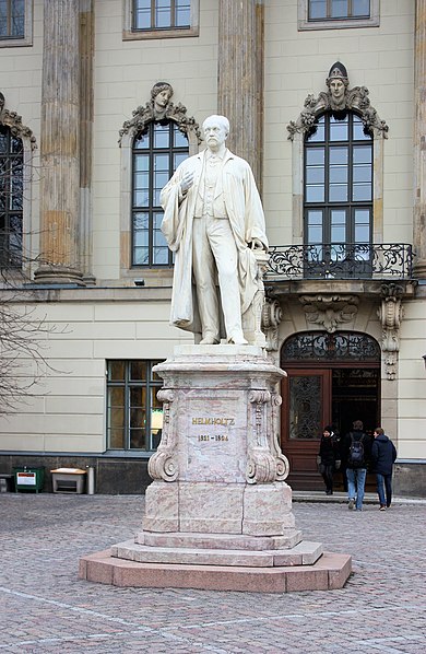 File:Berlin-Mitte, Humboldt University, memorial to Hermann von Helmholtz.JPG