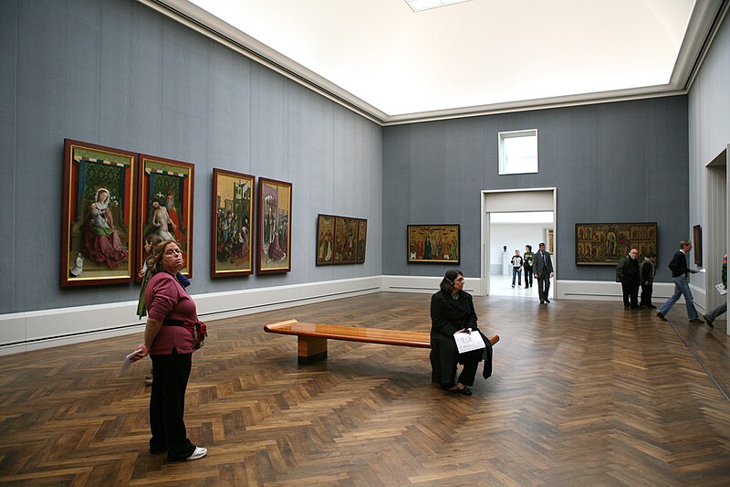 File:Berlin Gemäldegalerie interior 1.JPG