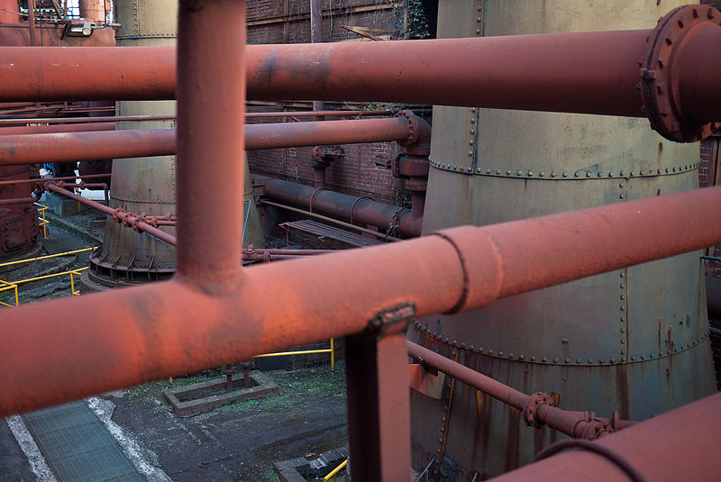 File:Blast Furnace Pipes (5375076095).jpg