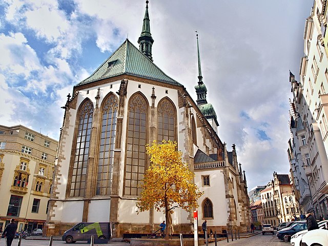 Kostel svatého Jakuba, dominanta Jakubského náměstí