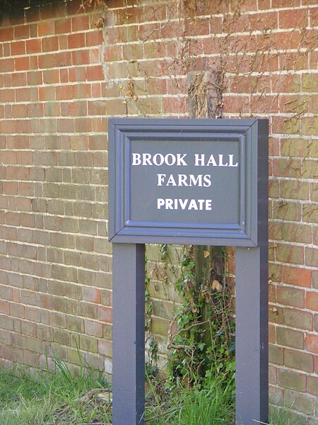 File:Brook Hall Farms sign - geograph.org.uk - 3486173.jpg