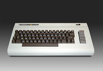 Commodore VIC-20 Computer with later revision ...
