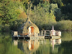 Illustrasjonsbilde av artikkelen Flytende hus