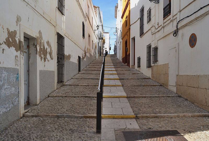 File:Carrer del Pare Pere de Benissa.JPG