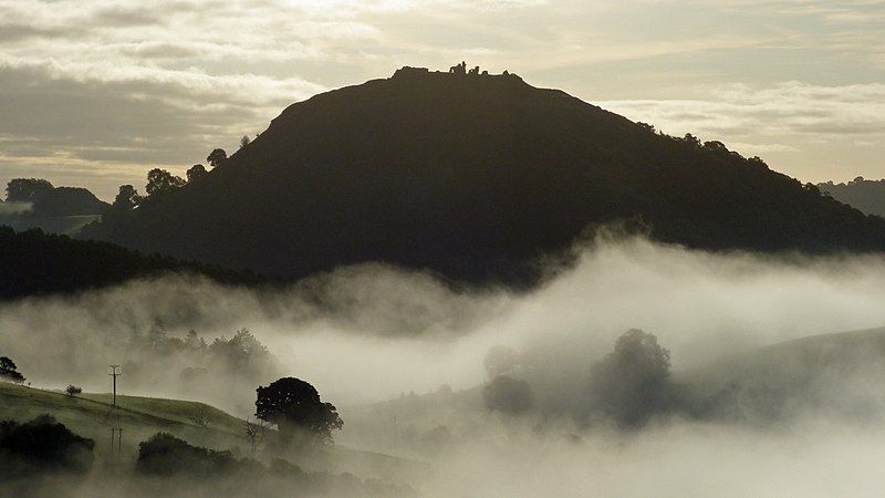 File:Castell Dinas Bran From Velvet Hill.jpg