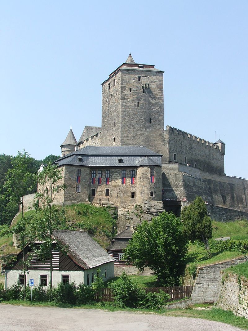 Замок валленштейн в германии