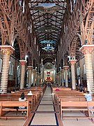 Catedral de Pereira - Nave central 2.jpg