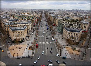 Immagine Champs-Élysées from Arc de Triomphe.jpg.