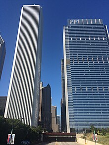 Chicago - -i---i- (29162919803).jpg