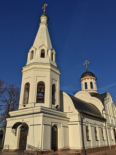 File:Church of the Theotokos of Tikhvin, Troitsk - 3456.jpg