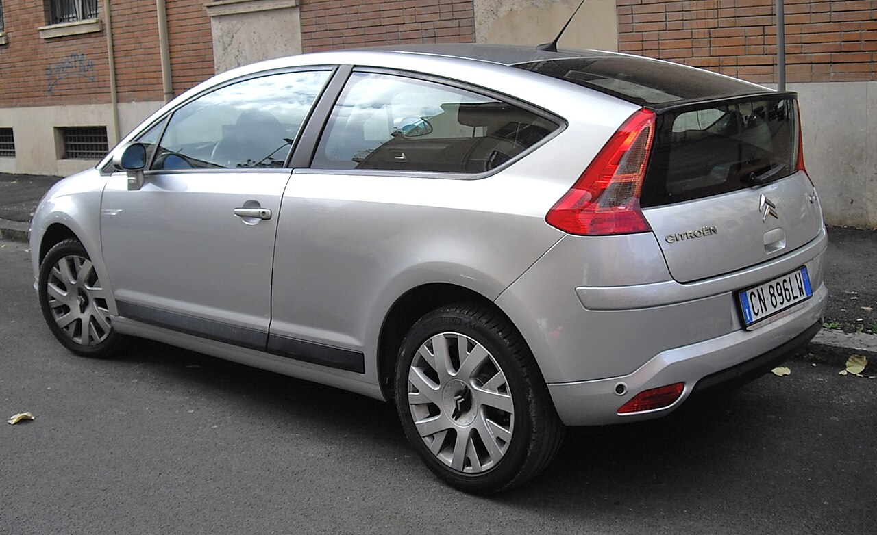 File:Citroën C4 Coupé Sport.JPG - Wikimedia Commons