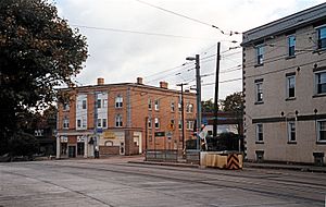 Coast Safety Island, Broadway, Beechview, Pittsburgh, 21. října 2008