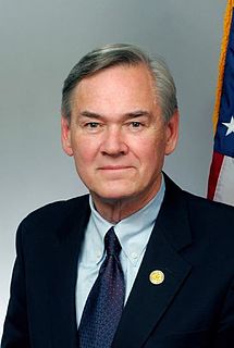 Dennis Moore (politician) American politician and lawyer