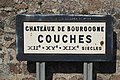 Couches, Château