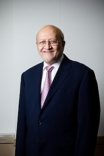 <span class="mw-page-title-main">Hussain Dawood</span> Pakistani businessman, educationalist and philanthropist