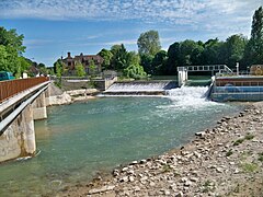 Esclusa en Saint-Julien-les-Villes