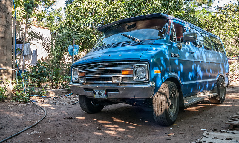 File:Dodge RAM in Isla Margarita.jpg