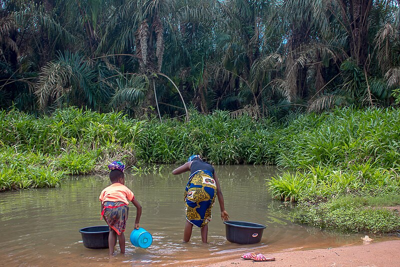 File:ERI AYONUGBA RIVER, ERIJIYAN-EKITI, EKITI STATE 2.jpg