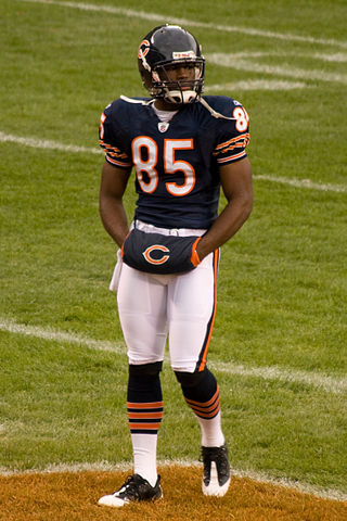<span class="mw-page-title-main">Logos and uniforms of the Chicago Bears</span>
