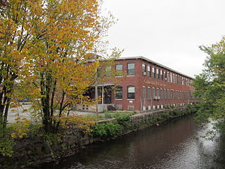 Earnscliffe Woolen-Paragon Worsted Company Mill Complex United States historic place