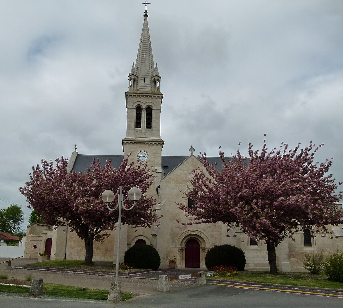 Saint-Christophe (Charente-Maritime) — Wikipédia