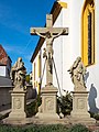 * Nomination Crucifixion group in front of the catholic parish church St. Johannes Baptista in Escherndorf --Ermell 07:55, 25 November 2020 (UTC) * Promotion  Support Good quality. --Aristeas 08:17, 25 November 2020 (UTC)