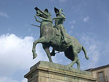 Francisco Pizarro Statue