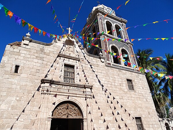 Image: Facade of Mision de Loreto   Loreto   Baja California Sur   Mexico   02 (23894942365)