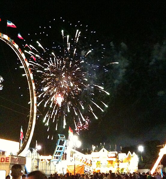 File:Fireworks over North Carolina State Fair 2009.jpg