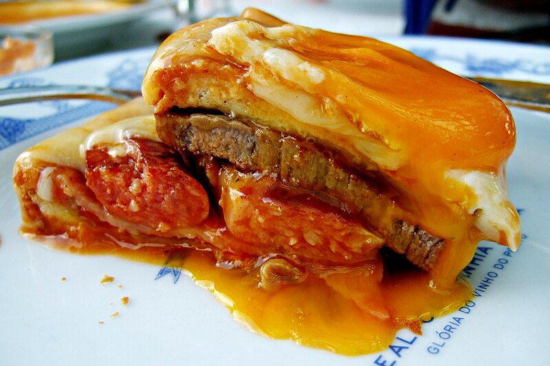 File:Francesinha @ Ar do Rio.jpg