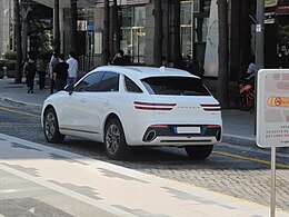 Genesis GV70 JK1 blanc (2) .jpg