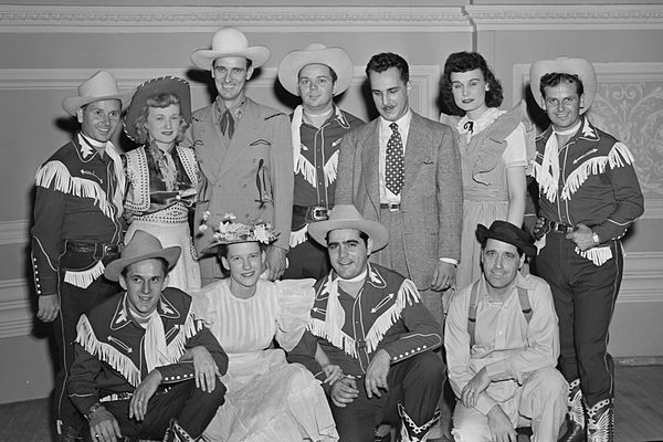 Tubb (third from left, back row) at Carnegie Hall in 1947