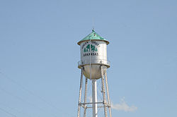 Green Forest Water Tower.JPG