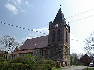 Groß Kölzig - Kirche 0002.jpg