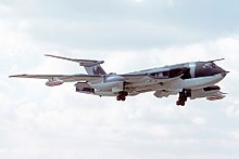 Victor K2 (XL161) approaching RAF Abingdon, September 1979 Handley Page HP-80 Victor K2, UK - Air Force AN2272519.jpg