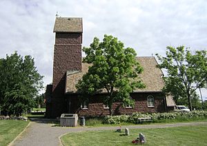 Husøy kirke.jpg