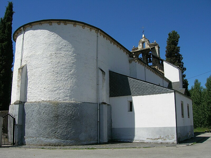 File:Iglesia de San Pedro Apostol de Dehesas (846894257).jpg