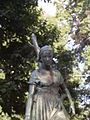 Jardim da Cordoaria - Estátua da Flora (frente 2).JPG