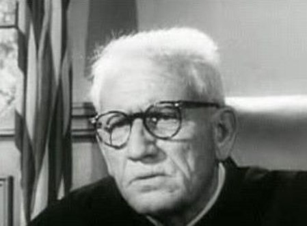 Tập_tin:Judgment_at_Nuremberg-Spencer_Tracy.JPG