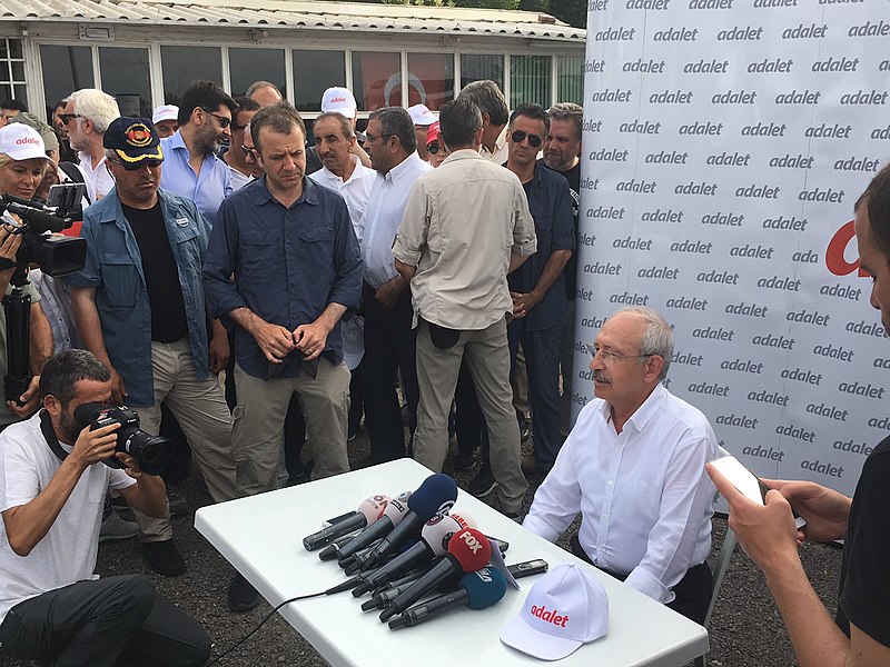 File:Kilicdaroglu press conference during the Turkish opposition's Justice March, Jul 3, 2017.jpg
