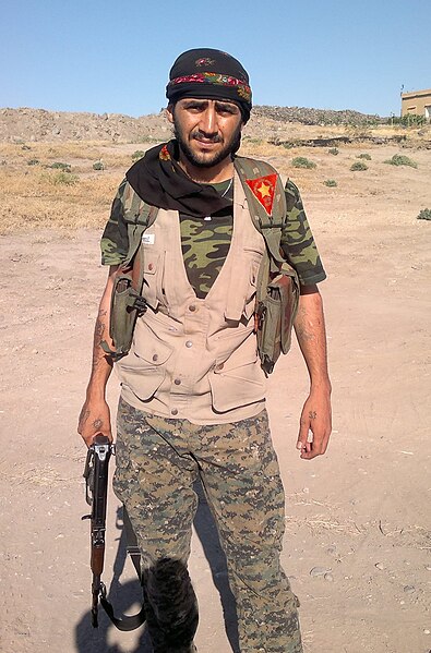 File:Kurdish YPG Fighter (11501598406).jpg