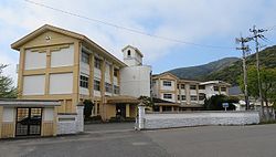 対馬市立久田中学校