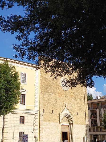 File:La chiesa di S.Agostino vista da piazza Mazzini.jpg